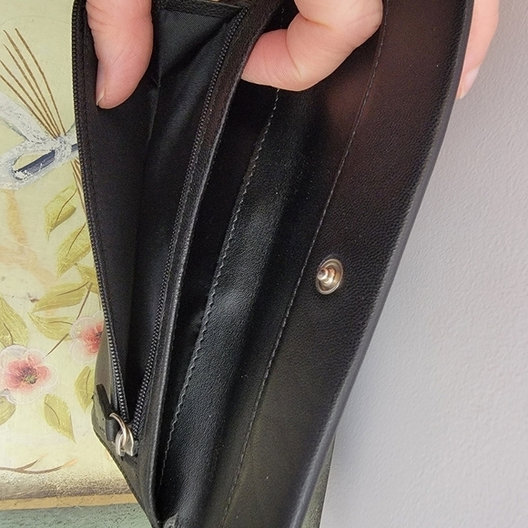 Wilson Vintage Venice Clutch Wallet Black Leather - Picture 5 of 8